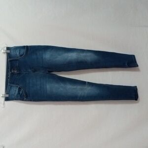Blue Republic Skinny w/ Gentle Butt Lift Jeans